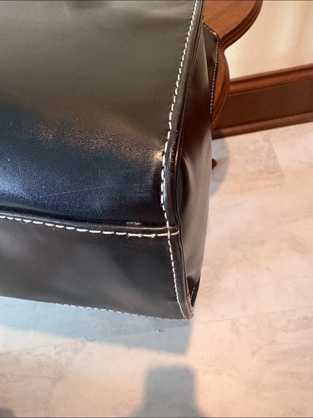 Wilsons Leather Tote Bag  shoulder bag  business case smooth & structured  black
